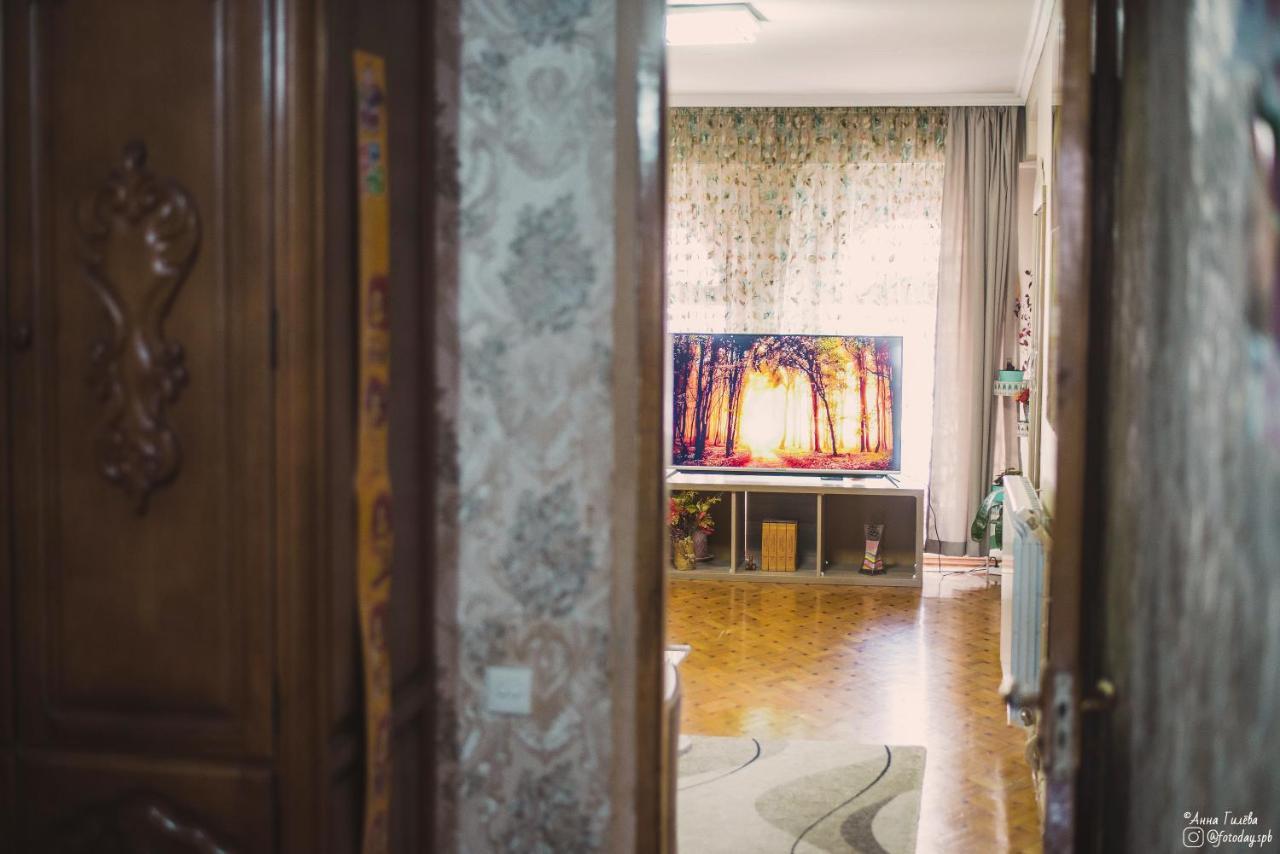 Mariamo'S Apartments Batumi Room photo